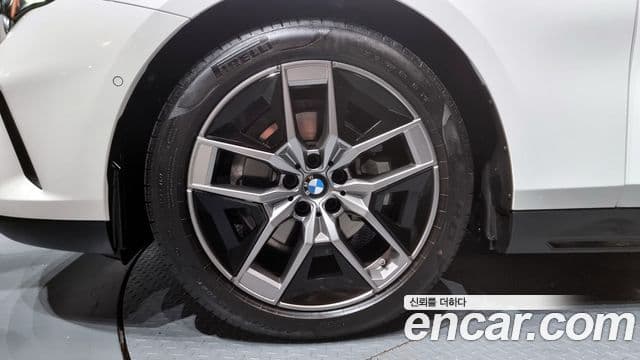 BMW 5시리즈 (G60), 2025 все фото