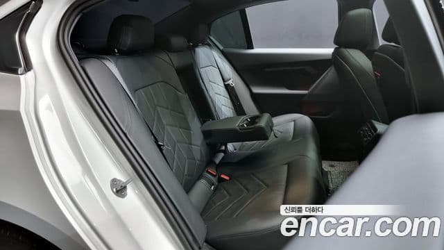 BMW 5시리즈 (G60), 2025 12