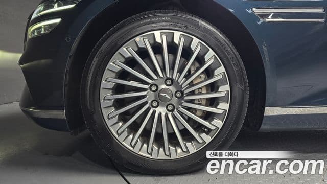 Genesis electrified G80 (RG3) e-AWD, 2022 все фото