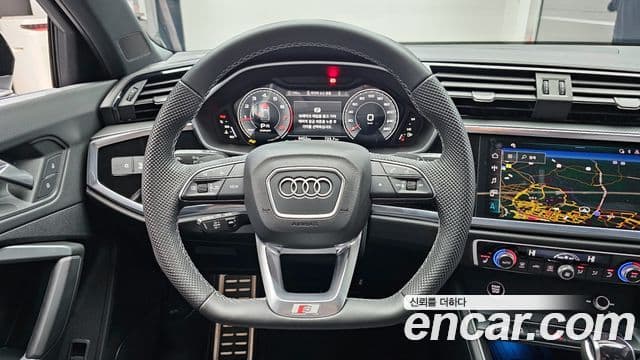 Audi Q3 (F3) 40 TFSI Quattro Premium Sportback, 2025 13