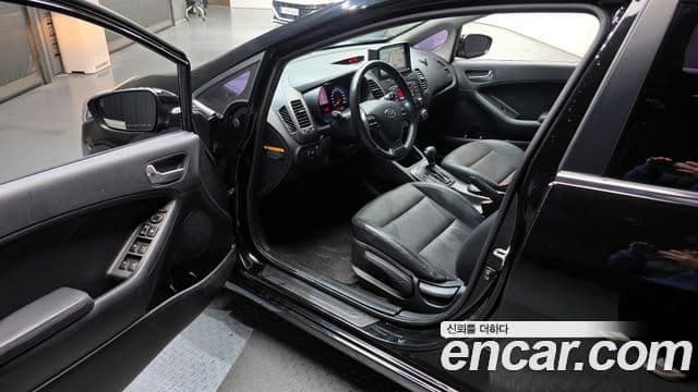 Kia K3 Trendy, 2015 10