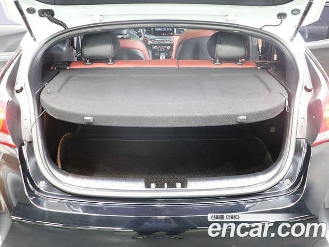 Hyundai Veloster (JS) Core, 2018 все фото