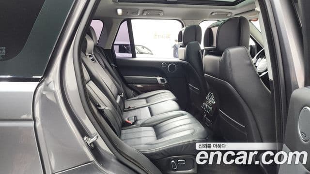 Land Rover Range Rover 4세대 4.4 SDV8 Vogue SE дизель, 2015 12