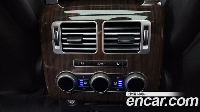 Land Rover Range Rover 4세대 4.4 SDV8 Vogue SE дизель, 2015 19