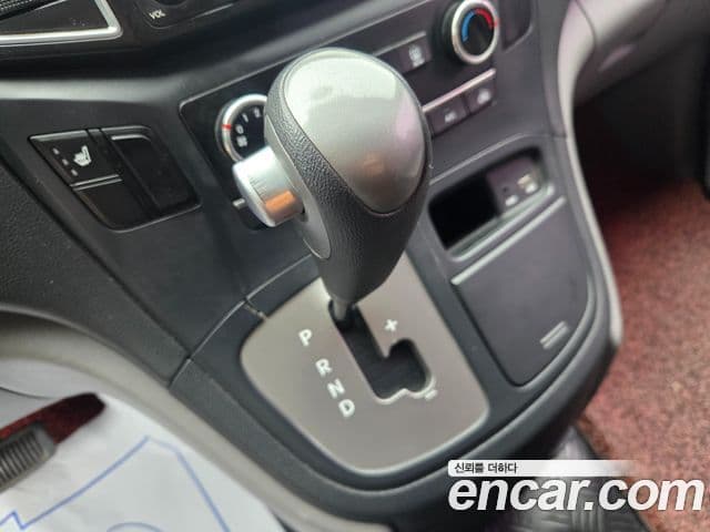 Hyundai Grand Starex Smart, 2017 13