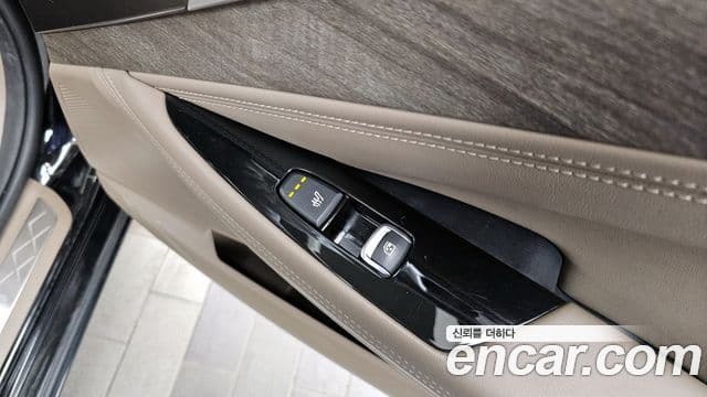 Kia K8 гибрид Noblesse, 2022 18