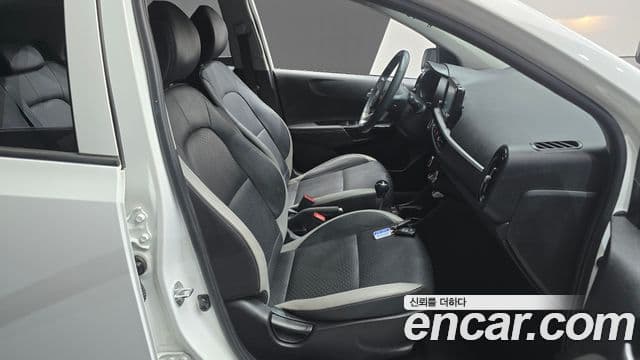 Kia All New Morning (JA) Luxury, 2018 10