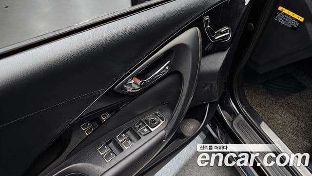 Hyundai Grandeur HG Modern, 2014 16