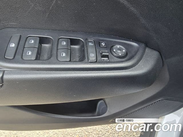 Hyundai Venue 1.6 Flux, 2021 13