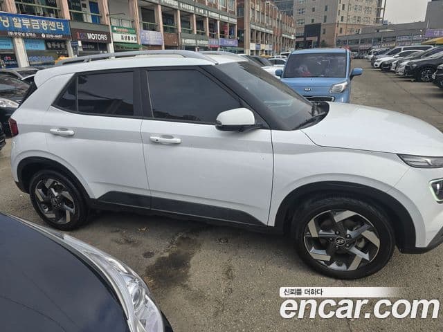 Hyundai Venue 1.6 Flux, 2021 16