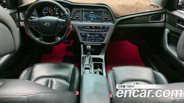 Hyundai LF Sonata Special, 2016 7