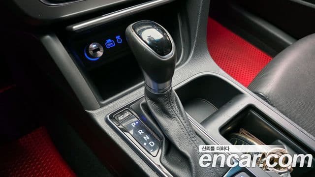 Hyundai LF Sonata Special, 2016 9