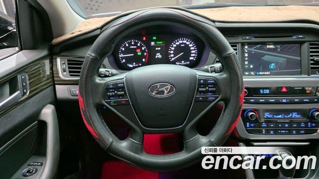 Hyundai LF Sonata Special, 2016 13
