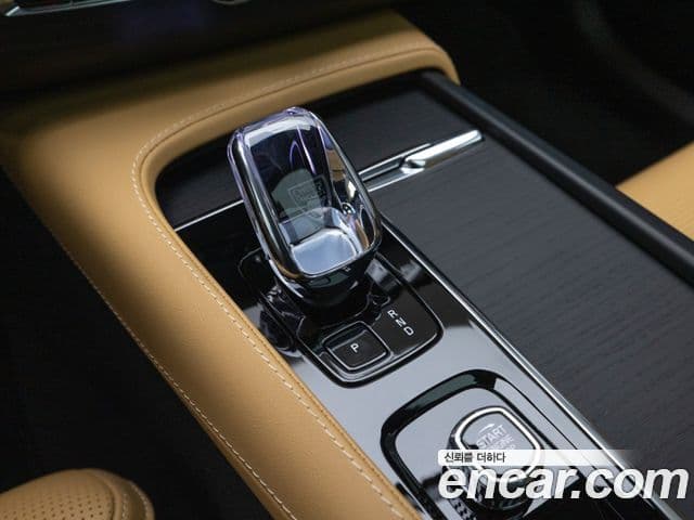 Volvo XC90 2세대 B6 Ultimate Bright, 2025 12
