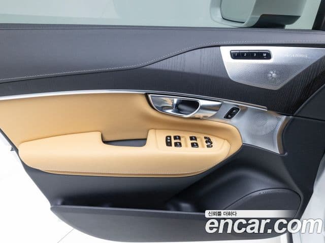 Volvo XC90 2세대 B6 Ultimate Bright, 2025 15