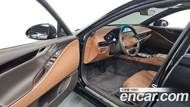 Genesis G80 (RG3) бензин 2.5 турбо AWD, 2022 10