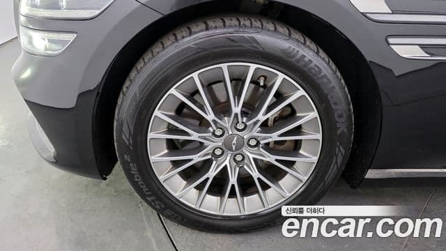 Genesis G80 (RG3) бензин 2.5 турбо AWD, 2021 все фото