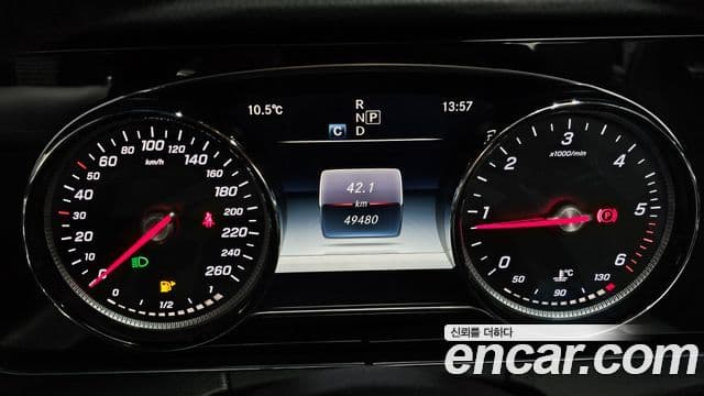 Mercedes-Benz E-класс W213 E220d кабриолет, 2018 8