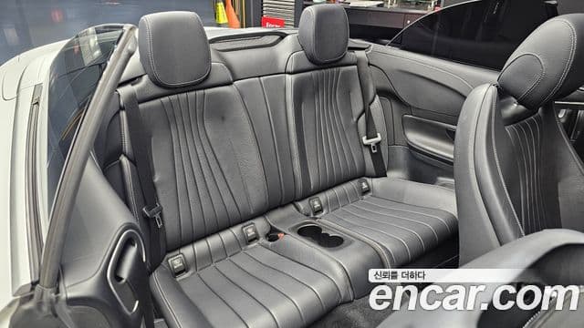 Mercedes-Benz E-класс W213 E220d кабриолет, 2018 12