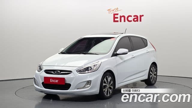 Hyundai Accent(новый кузов / новое поколение) Premium, 2015 1