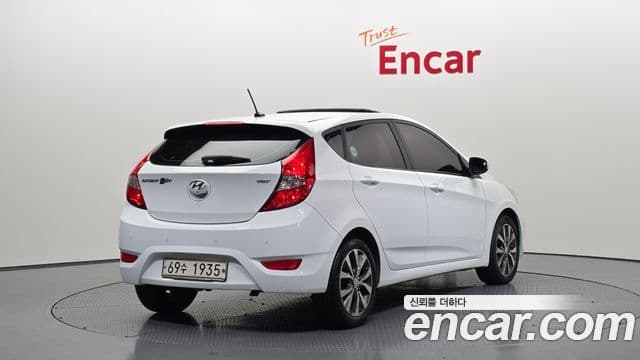 Hyundai Accent(новый кузов / новое поколение) Premium, 2015 2