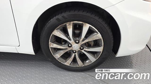 Hyundai Accent(новый кузов / новое поколение) Premium, 2015 все фото