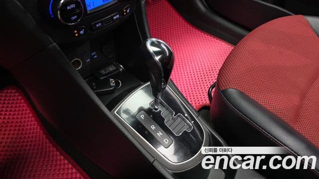 Hyundai Accent(новый кузов / новое поколение) Premium, 2015 9