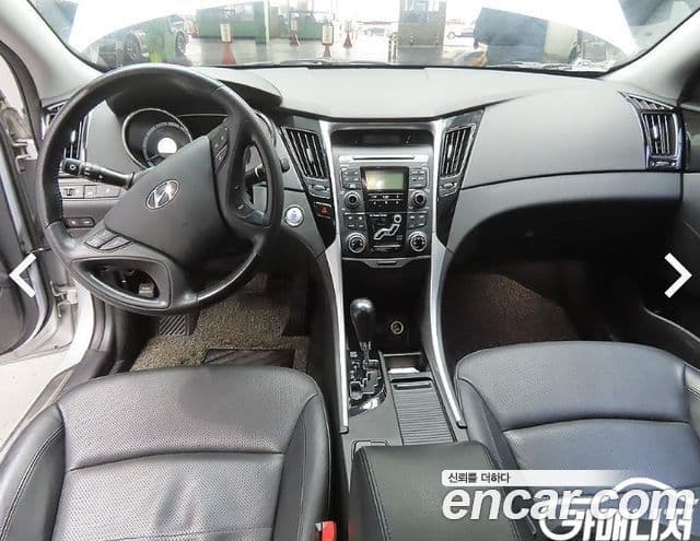 Hyundai YF Sonata люксовая версия, 2011 12