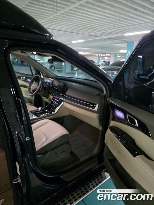Kia Carnival 4세대 Signature, 2022 10