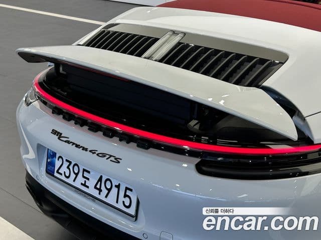 Porsche 911 (992) Carrera 4 GTS кабриолет, 2023 7
