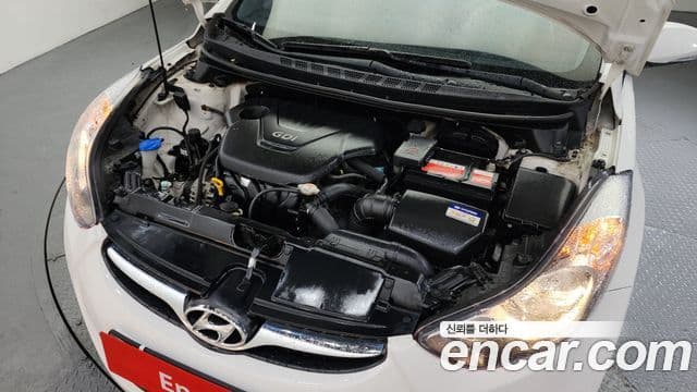 Hyundai Avante MD M16 GDI top, 2012 6