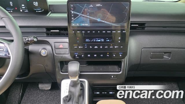 Hyundai Staria Modern, 2024 14