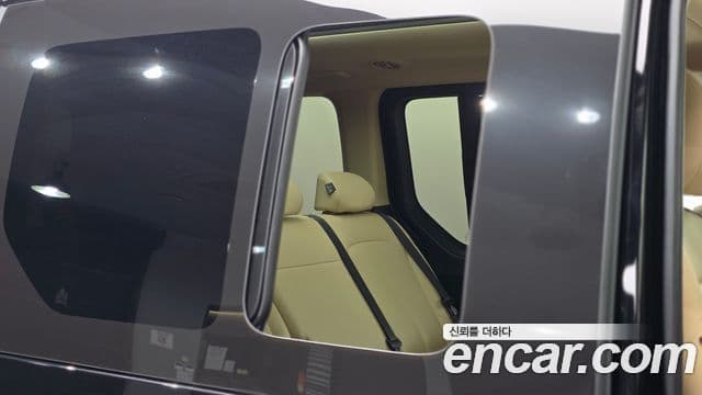 Hyundai Staria Modern, 2024 17