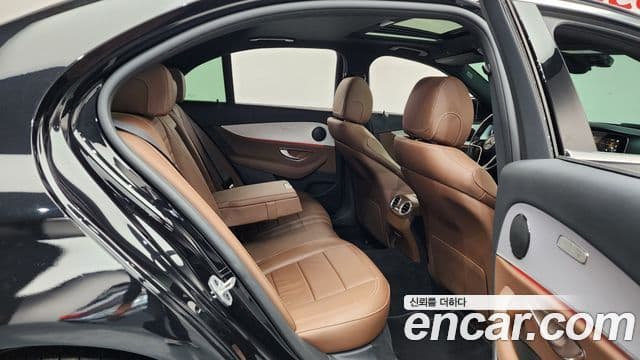 Mercedes-Benz E-класс W213 Avantgarde, 2021 12