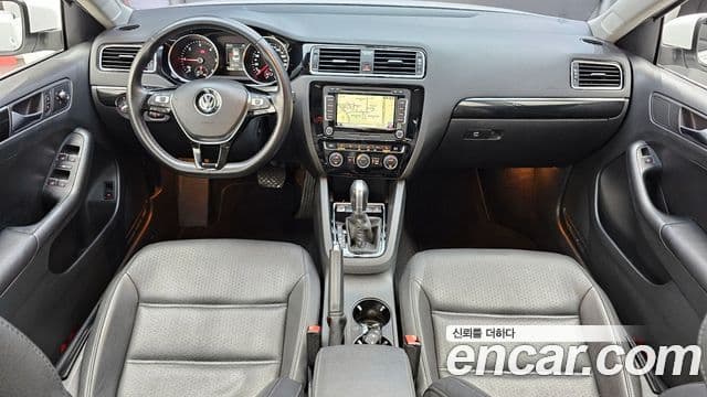 Volkswagen New Jetta 6세대, 2015 7