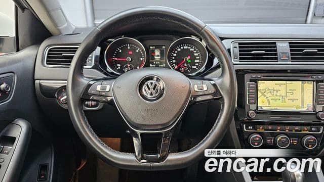Volkswagen New Jetta 6세대, 2015 13