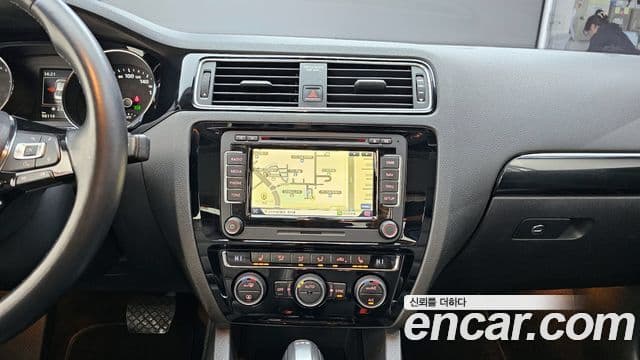 Volkswagen New Jetta 6세대, 2015 19