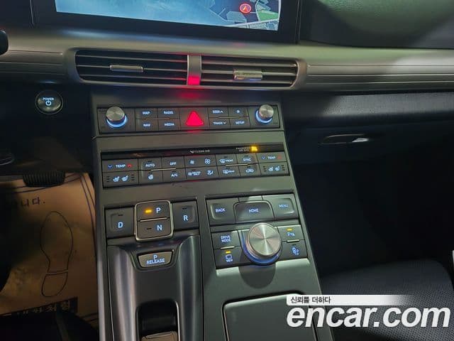 Hyundai NEXO Premium, 2020 12