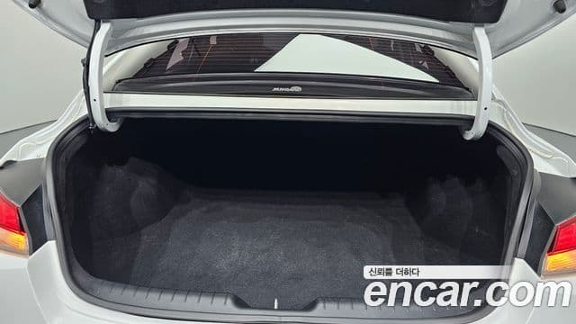 Hyundai Avante (CN7) Modern, 2023 19