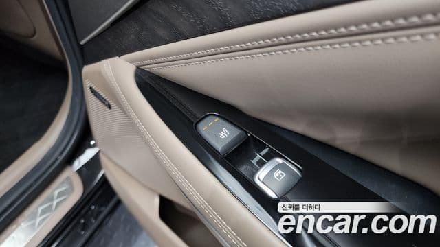 Kia K8 гибрид Noblesse, 2022 19