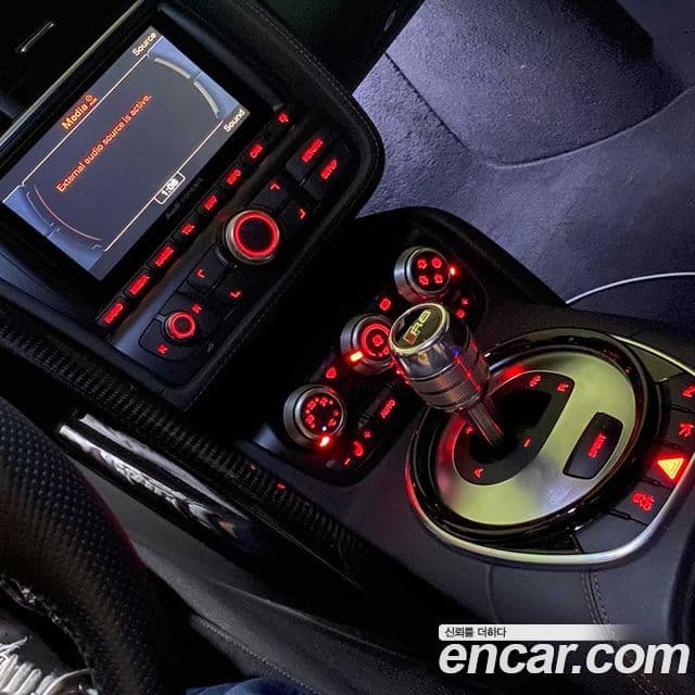 Audi R8 5.2 V10 купе, 2015 6