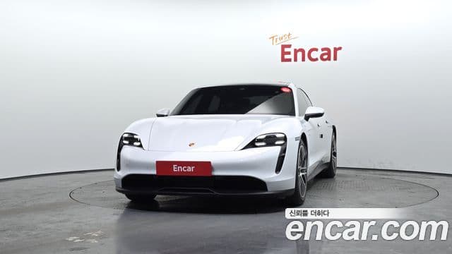 Porsche 타이칸 4S, 2021 3