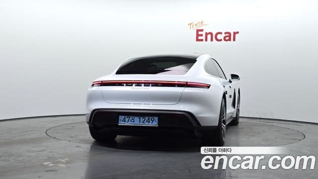 Porsche 타이칸 4S, 2021 4