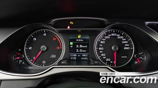 Audi New A4 B8, 2015 8