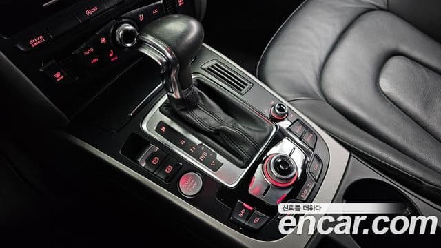 Audi New A4 B8, 2015 9