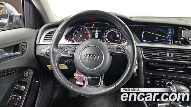 Audi New A4 B8, 2015 13