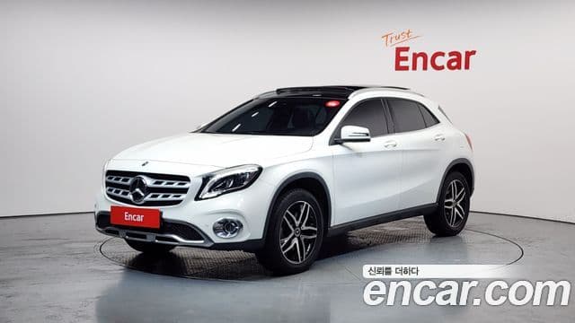 Mercedes-Benz GLA-класс X156 GLA220, 2018 1