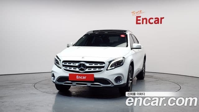 Mercedes-Benz GLA-класс X156 GLA220, 2018 3