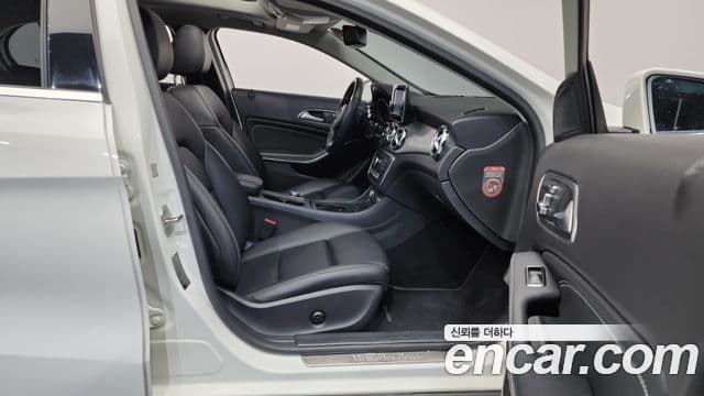 Mercedes-Benz GLA-класс X156 GLA220, 2018 11