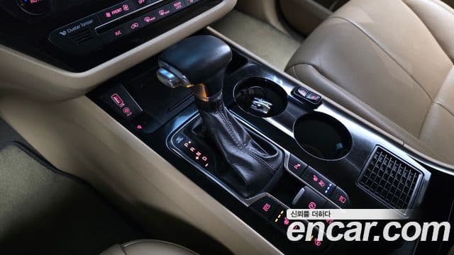 Kia The / новый New Carnival Noblesse Special, 2019 9